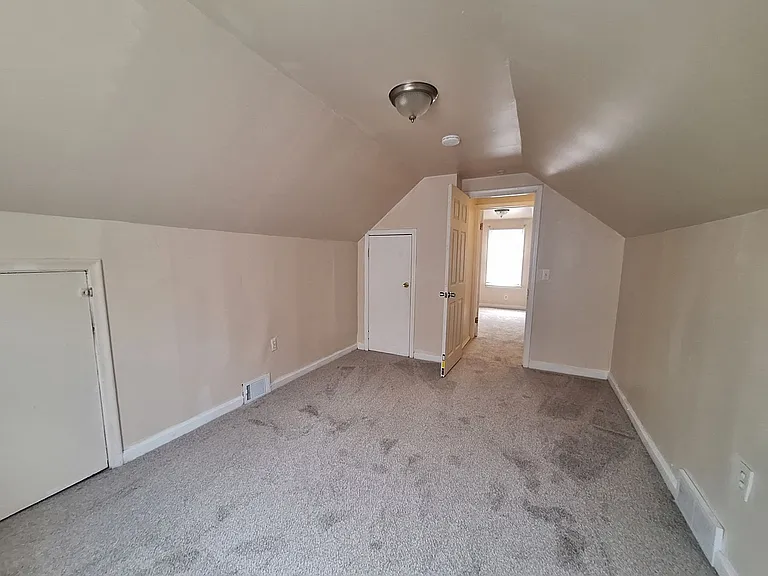 3890 Poplar Ave — Photo 12