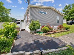 400 Richmond Rd, Imperial, PA 15126