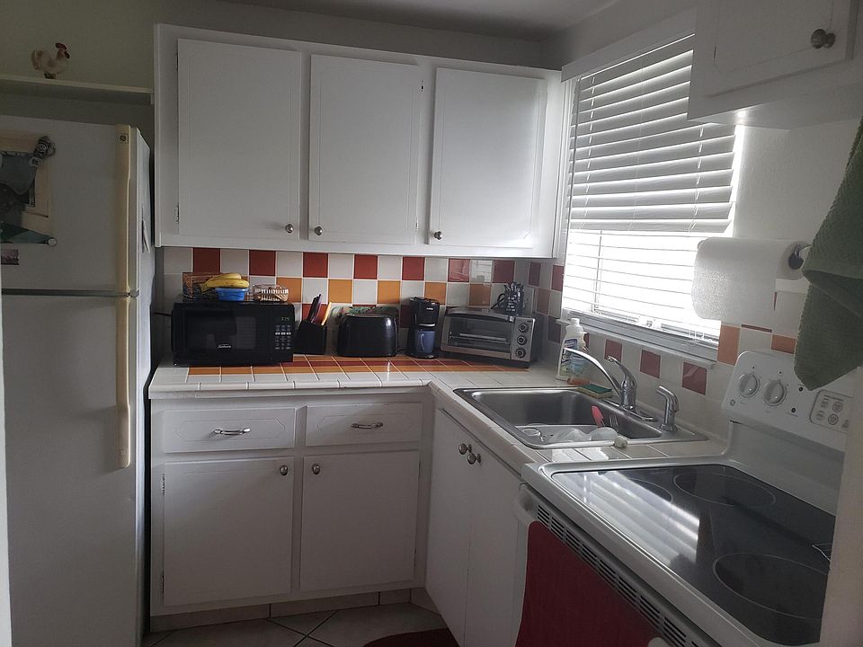 1st image of 8100 Sunrise Lakes Boulevard #105