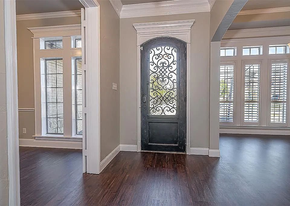 1st image of 13755 Valderama Ct