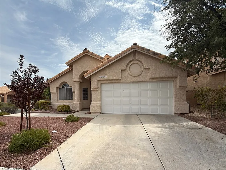 2436 Twin Flower Cir — Photo 1