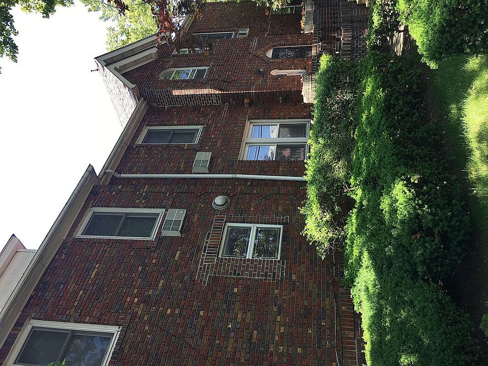 1st image of 2424 Avenue S