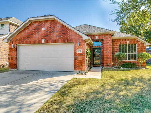 11712 Aspen Creek Dr, Fort Worth, TX 76244