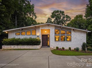 292 Clark Cove Rd, Statesville, NC 28677