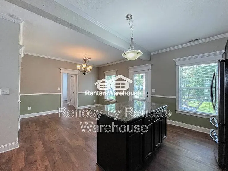 105 Bedford Pl — Photo 29