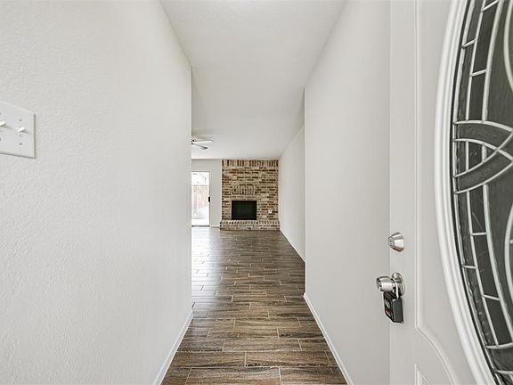 4th image of 5439 Fawn Trail Ln