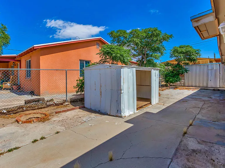 1001 Atwood Dr — Photo 36