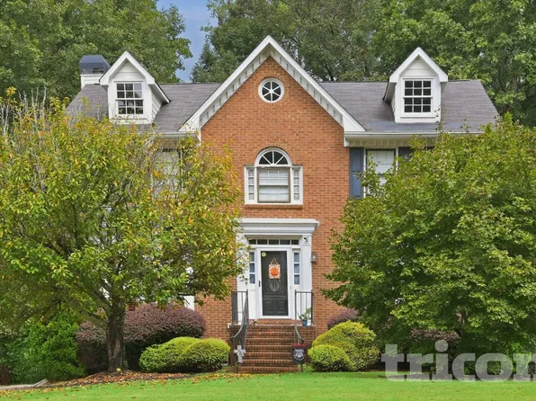 1070 Providence Dr, Lawrenceville, GA 30044