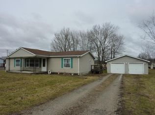 6 Stevy Ln, Frazeysburg, OH 43822