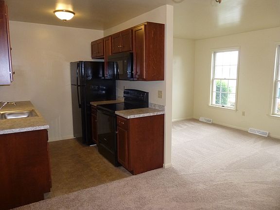 Dining into Living room