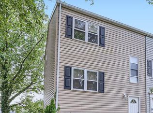 1941 Brookside Dr, Edgewood, MD 21040