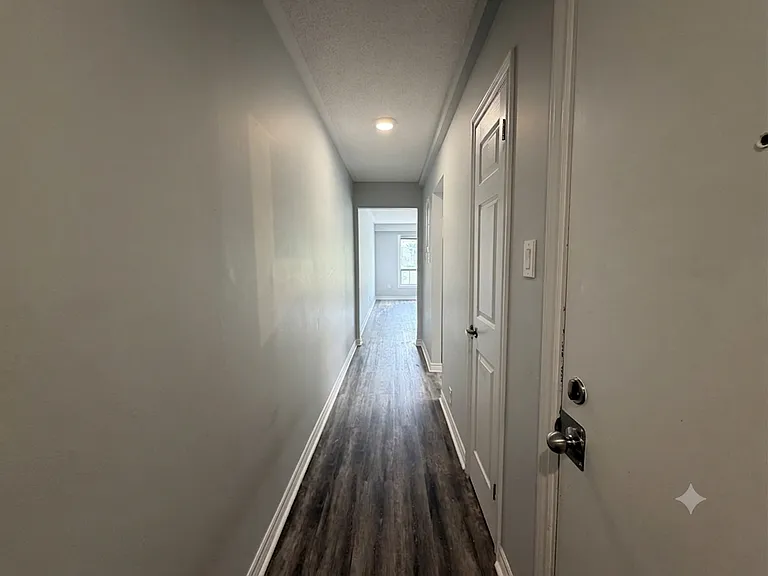 50 Penetang St #2 — Photo 9