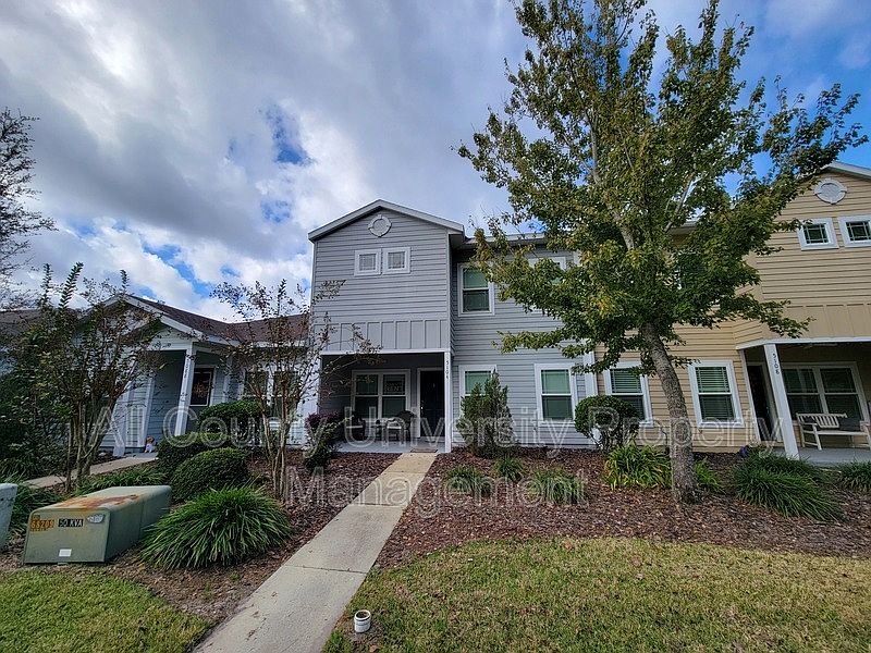 1st image of 5104 NW 21st Dr