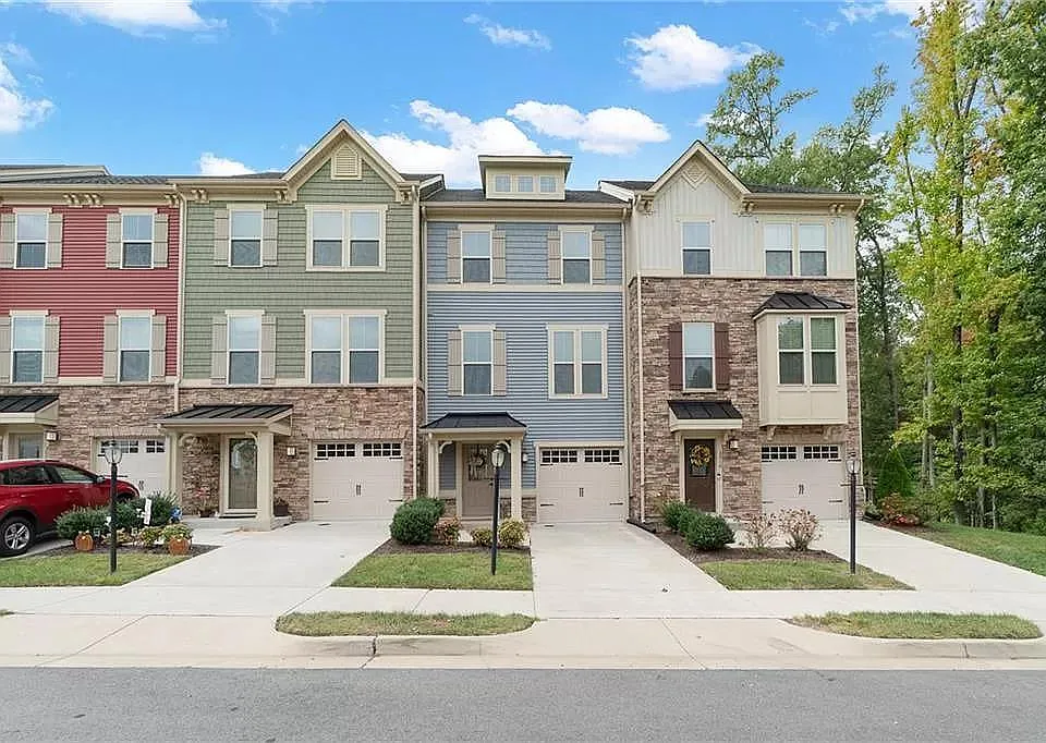 3008 New Hermitage Ct