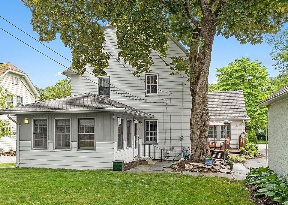 65 Commodore Rd, Worcester, MA 01602 Zillow