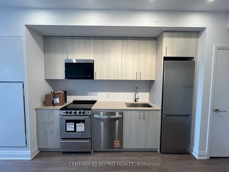 3250 Carding Mill Trl #402 — Photo 2