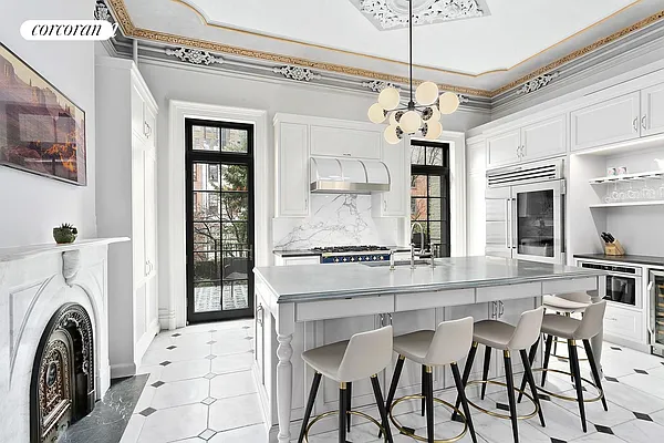 Rented by Corcoran | media 14