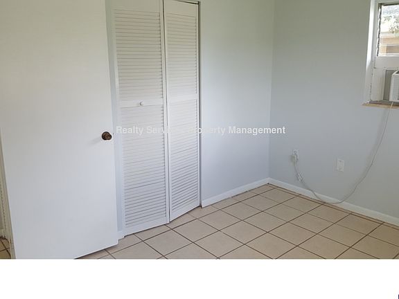 5th image of 2631 Ashwood St