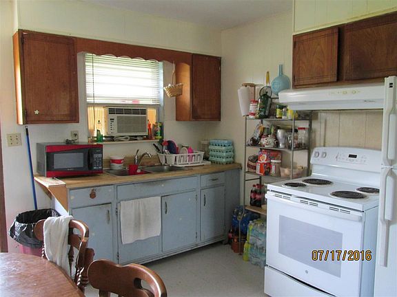 4th image of 2510 Lakeview Dr