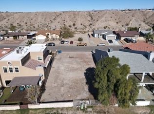 2663 Country Club Dr, Bullhead City, AZ 86442
