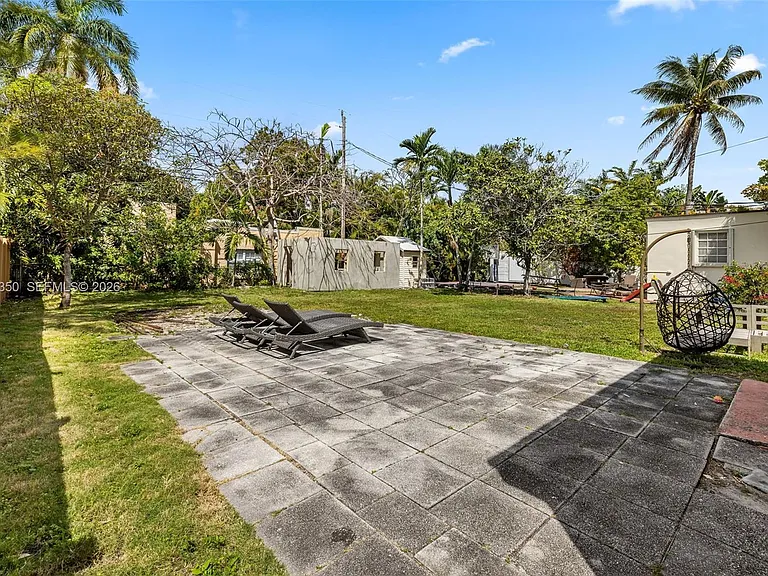 3420 Sheridan Ave — Photo 17
