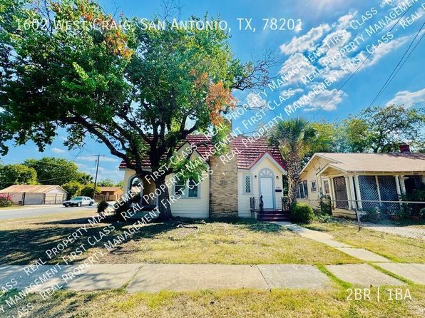 1602 W Craig Pl