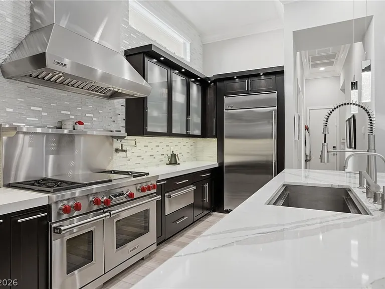 47 Moonfire Dr — Photo 26