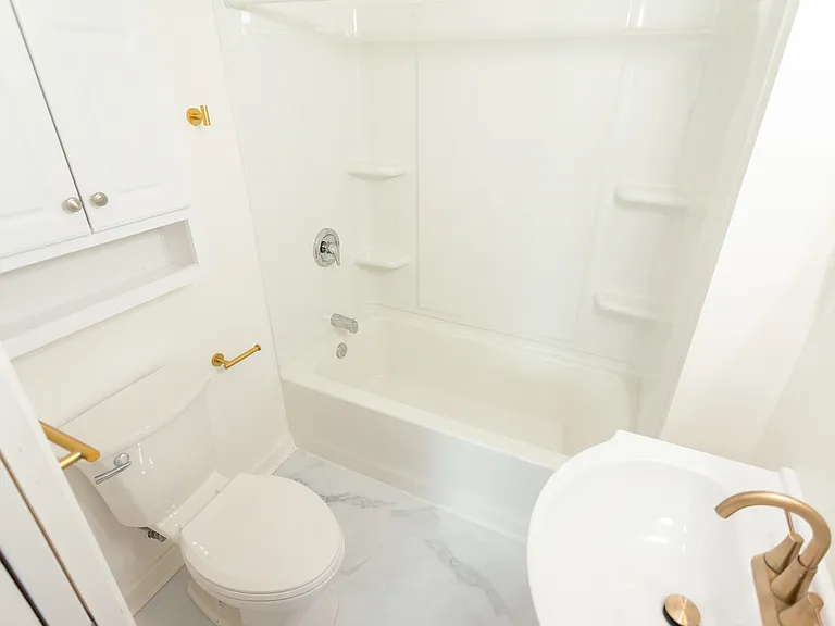 525 Winton St #2 — Photo 15