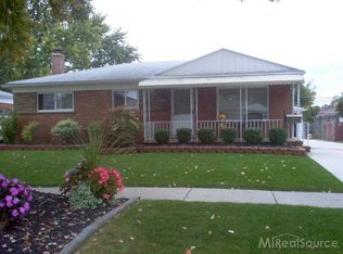 26123 Wexford Dr, Warren, MI 48091