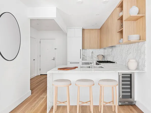 1019 Hancock St #3A, Brooklyn, NY 11221