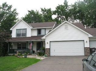 2474 Timber Ct E, Maplewood, MN 55119