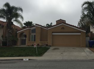 12 Stonegate Cir, Pomona, CA 91766