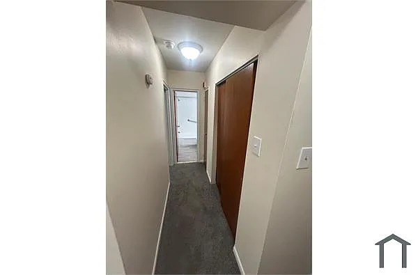 Building Photo - 7212 Haverford Ave