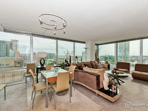 Living Room/Dining Room