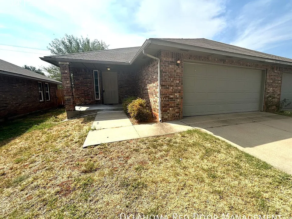 11816 SW 15th Way