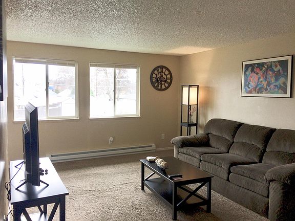 3rd image of 1847 E Marshall Ave APT 4