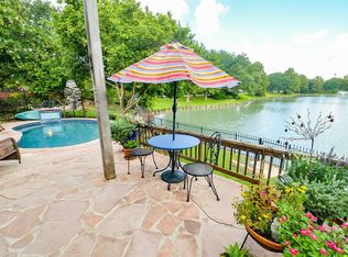 207 Bay Bridge Dr, Sugar Land, TX 77478