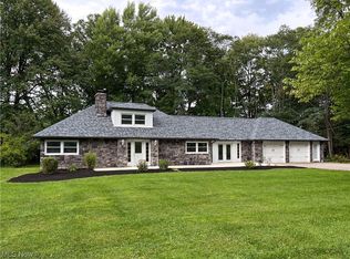 9258 Liberty Rd, Twinsburg, OH 44087