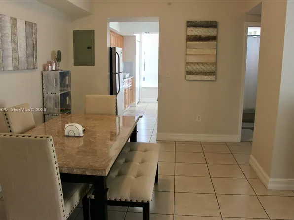 2501 Douglas Rd #304, Miami, FL 33133