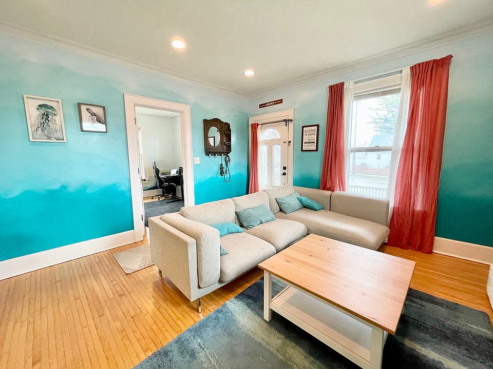 302 McClure Ave, Elgin, IL 60123 Zillow