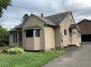 1353 Main St, Washburn, ME 04786