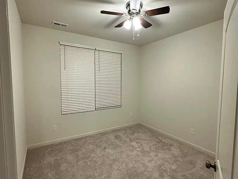4609 Golden Eagle Dr #21 — Photo 8