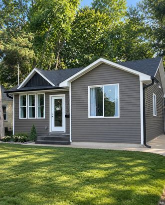 512 Morton Ave, Des Moines, IA 50313