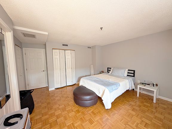 3rd image of 147 Kelton St APT 706