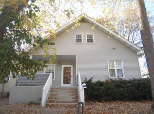 2931 Ridgeway Ave, Saint Louis, MO 63114