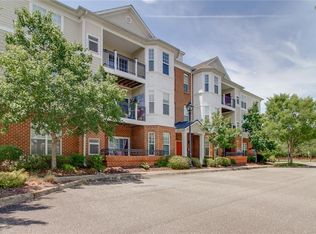 669 Claire Ln, Newport News, VA 23602