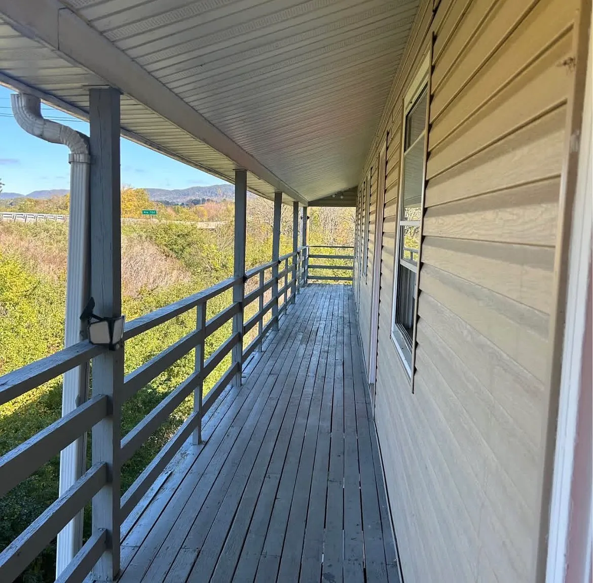 2 bed, 850 sqft, $750 — Photo 2