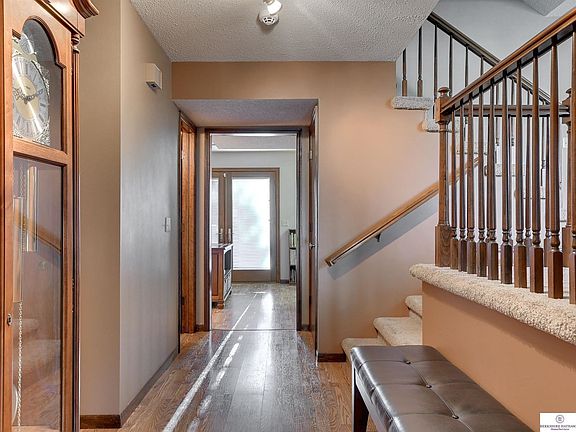 5th image of 1729 S 155th Ave