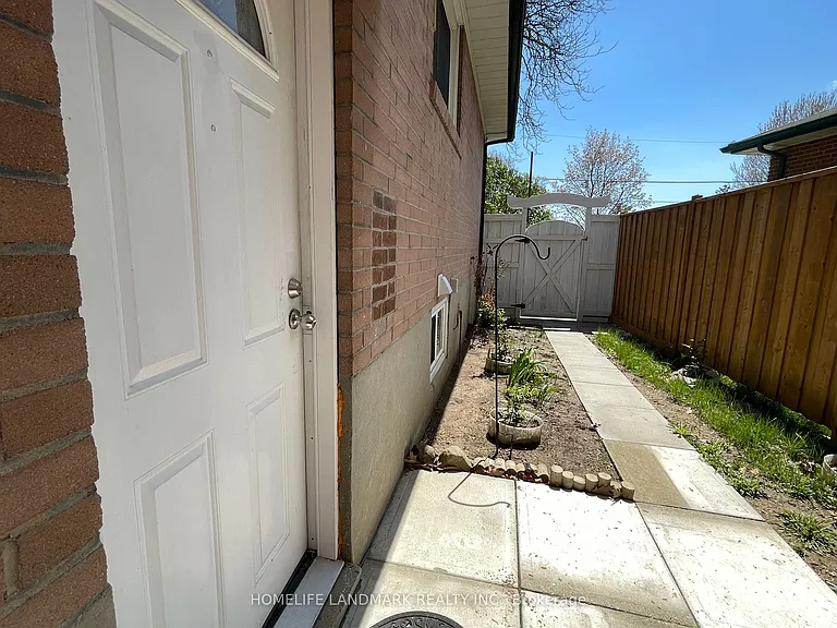 3523 Orion Cres #BASEMENT — Photo 31
