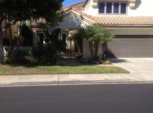 19041 Stonehurst Ln, Huntington Beach, CA 92648